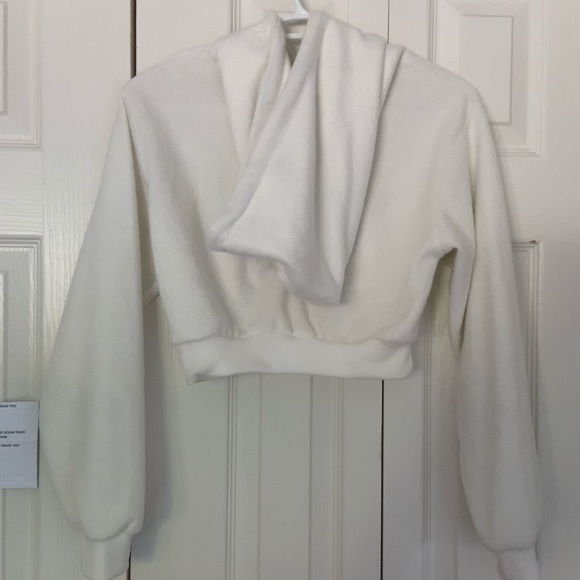 Cropped white hoodie - Picture 3 of 4